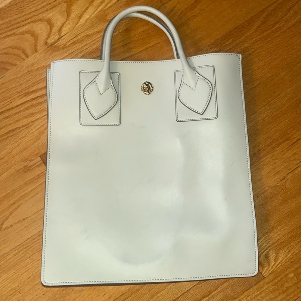 anne klein white with gold lion detail tote